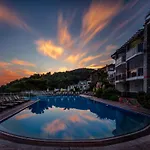 Golden Life Heights Deluxe - Adult Only Ölüdeniz