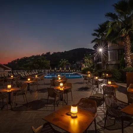 Golden Life Heights Deluxe - Adult Only 3*