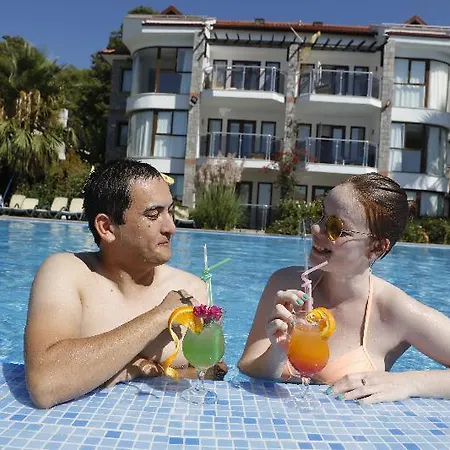 Hotel Golden Life Heights Deluxe - Adult Only 4*