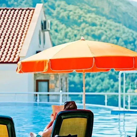 Hotel Golden Life Heights Deluxe - Adult Only 4*