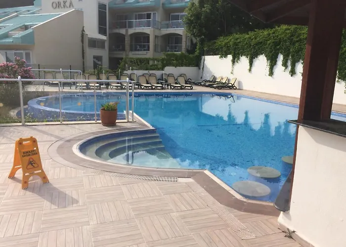 Golden Life Heights Deluxe - Adult Only Hotel 3*