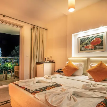 Golden Life Heights Deluxe - Adult Only