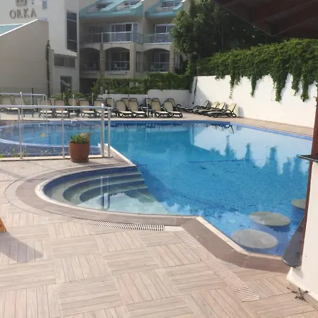 Golden Life Heights Deluxe - Adult Only Hotel 3*