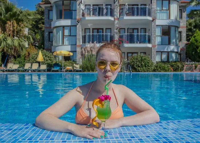 Golden Life Heights Deluxe - Adult Only Олудениз