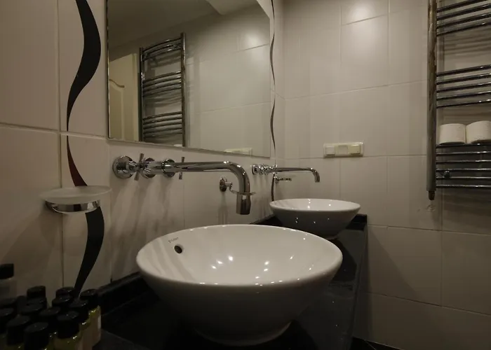 Golden Life Heights Deluxe - Adult Only Отель